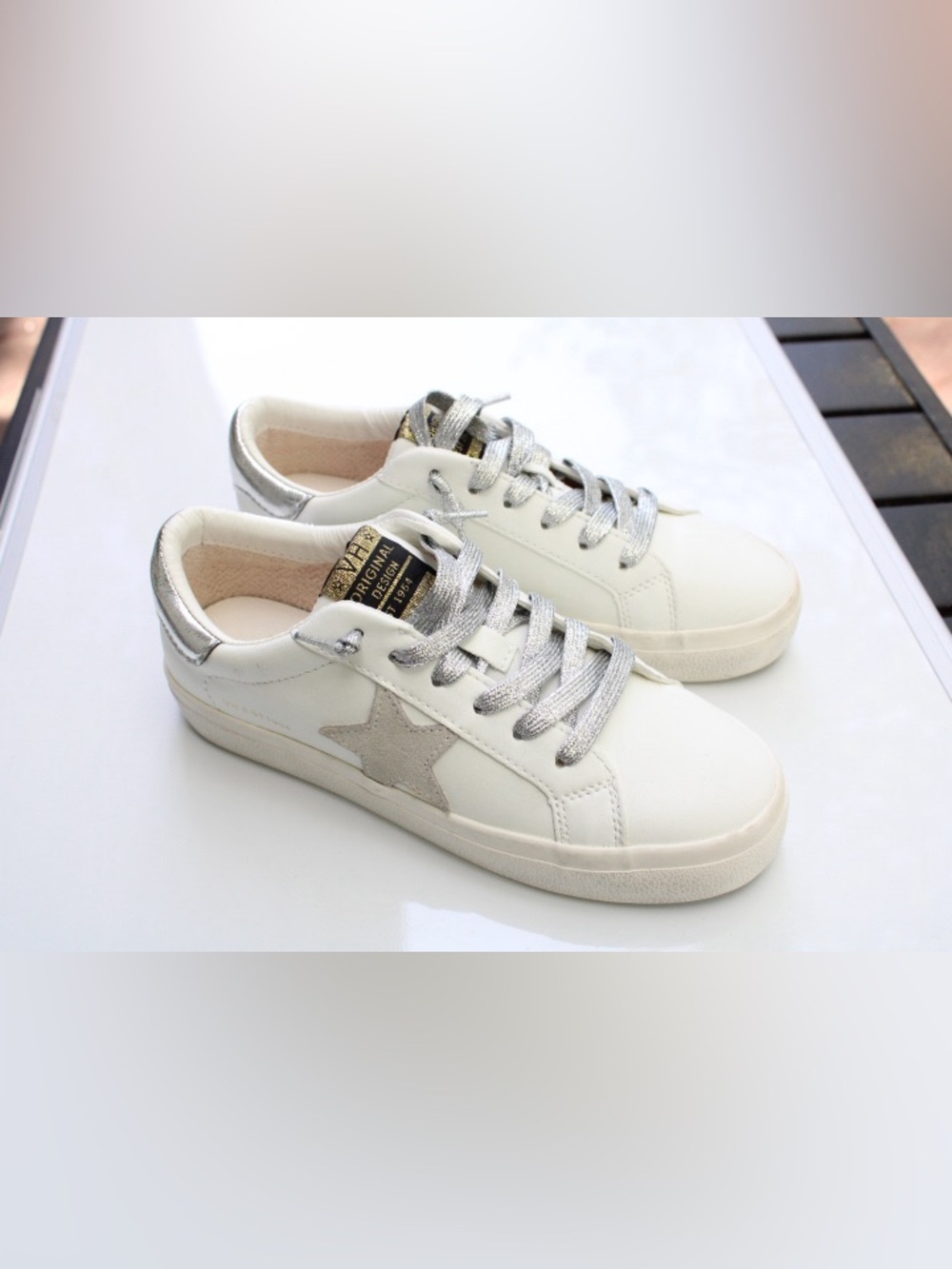 Vintage Havana sneakers